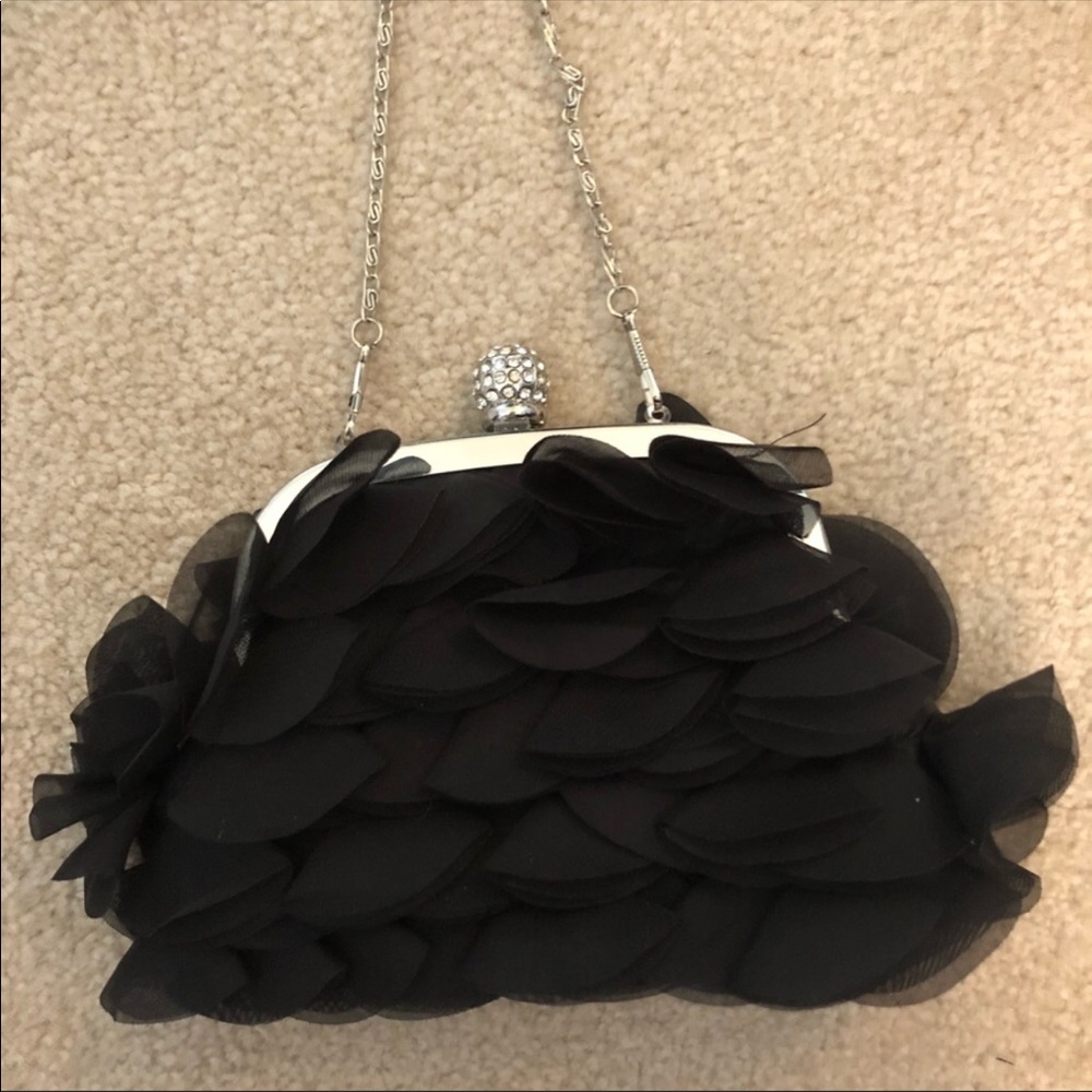 Cache evening bag with rhinestone clasp